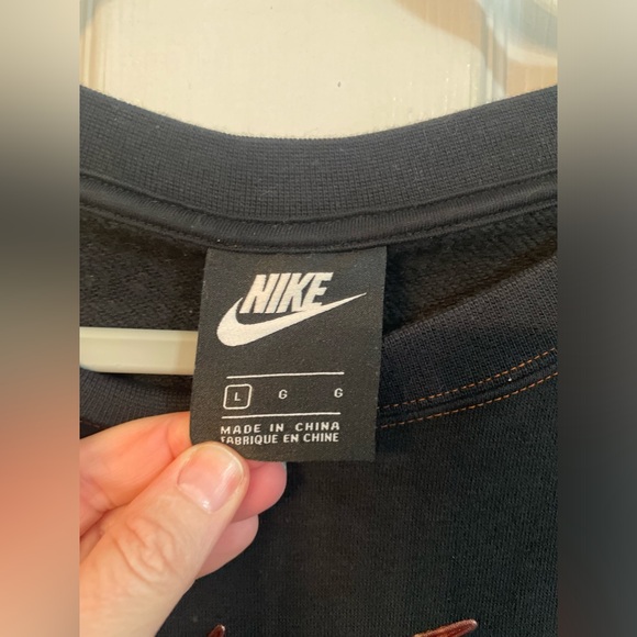 Vintage Y2K 2009 Nike Sweatshirt Unisex Large Crewneck Center Check Black Lava - Picture 4 of 13